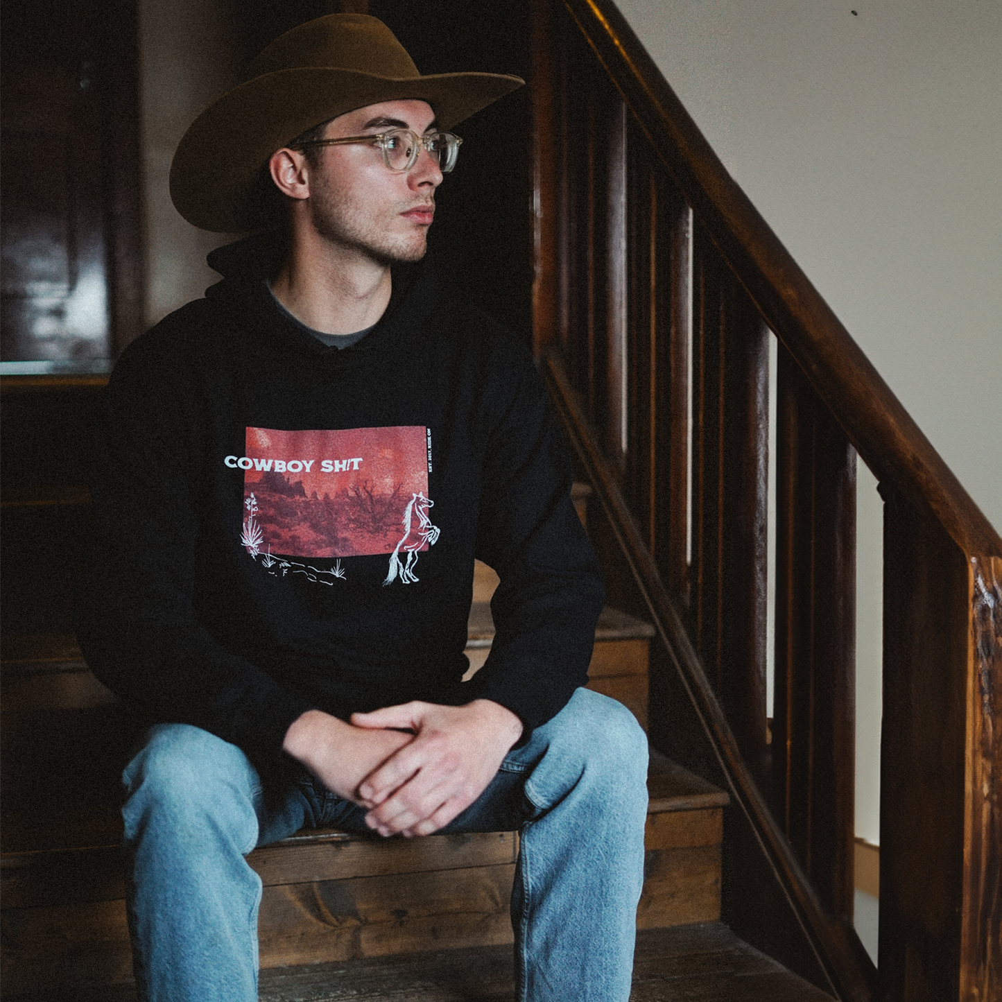 DESERT - Black Hoodie